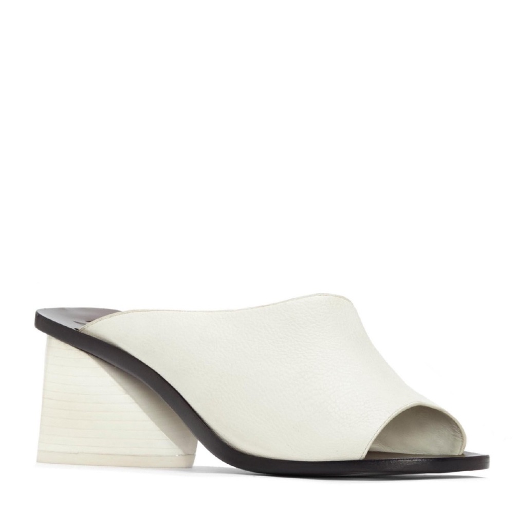 Mercedes Castillo Izar High slide sandal size 8
